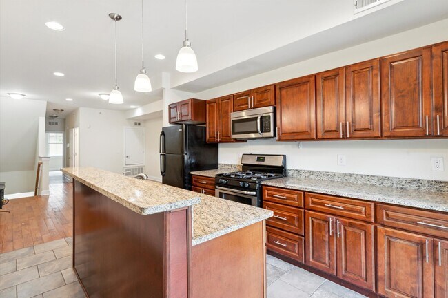 2107 N 17th St unit A, Philadelphia, PA 19121 - photo 7