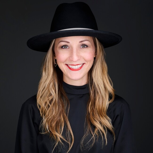 Agent Photo