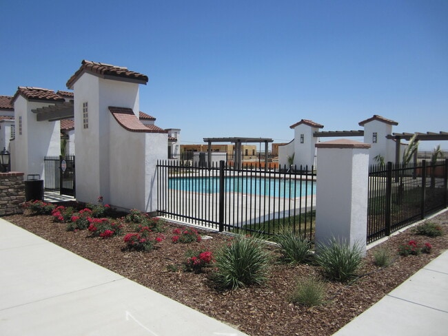 Palmer Villas Apartments, Huron, CA 93234 - photo 6