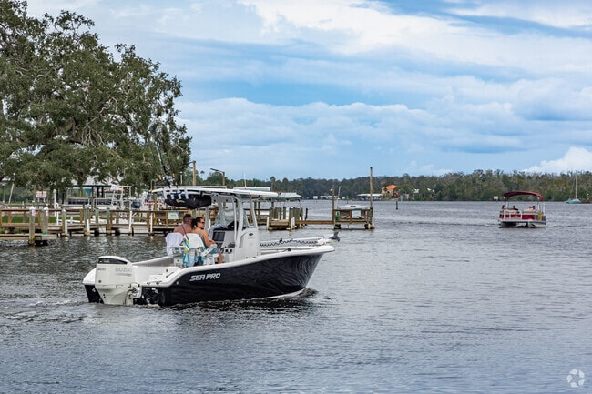 Homosassa Springs residents can spend a lazy day on the river in their boat.