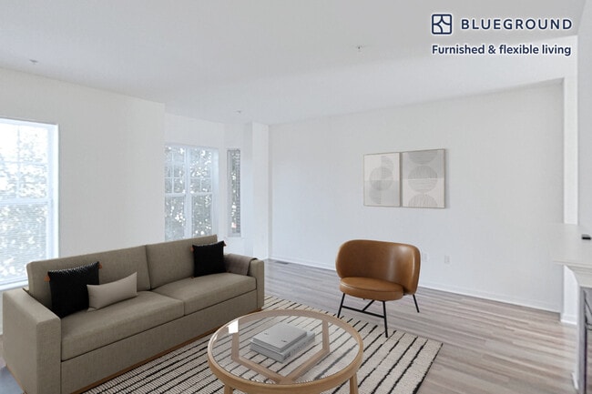 1000 Main Campus Dr unit FL1-ID5628A, Lexington, MA 02421 - photo 2