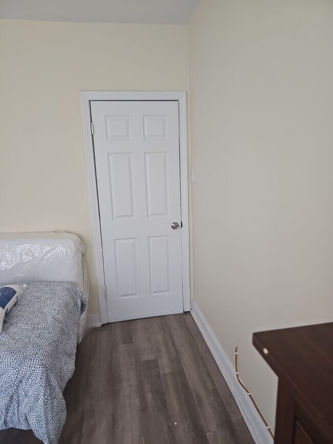 8 Pratt St, Allston, MA 02134 - photo 5