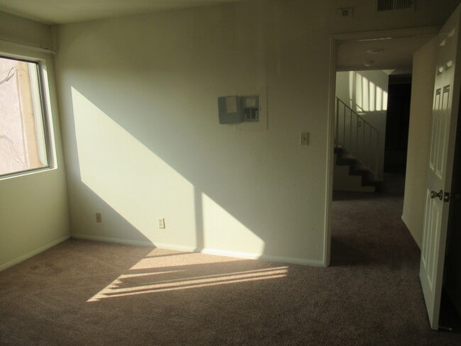 3670 Midvale Ave, Los Angeles, CA 90034 - photo 3