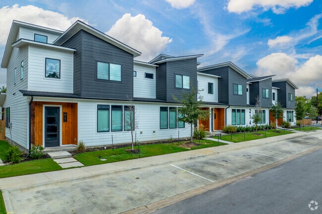 Rows of newly built townhomes in Bryan blend modern style with convenience.