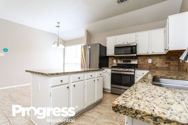 4405 Crystal Ln, Garland, TX 75043 - photo 7