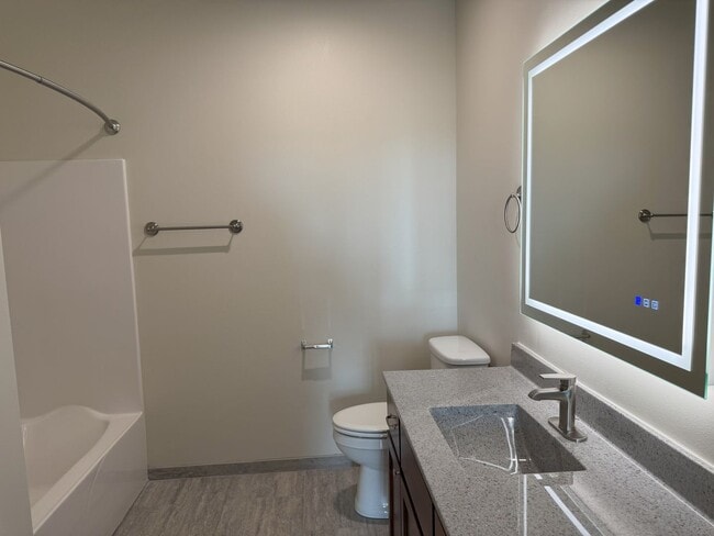 Red Earth, Oshkosh, WI 54904 - photo 6