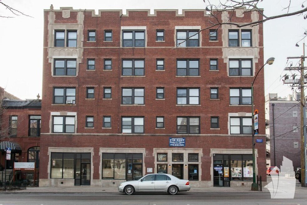 727 W Belmont Ave unit 418, Chicago, IL 60657 - photo 1