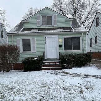 4304 E 164th St, Cleveland, OH 44128