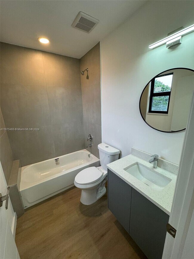 1640 Mckinley St, Hollywood, FL 33020 - photo 7