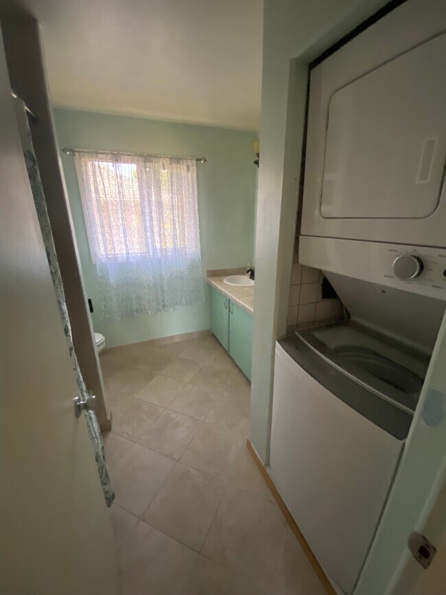 2575 Sheridan Ave, North Bend, OR 97459 - photo 6