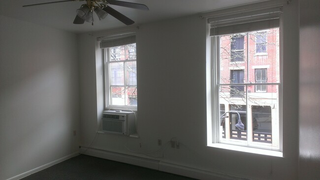 162 River St unit SAGE APARTMENTS, Troy, NY 12180 - photo 5
