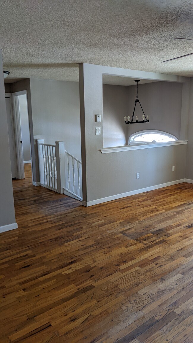 1812 Tiffany St, Klamath Falls, OR 97601 - photo 5