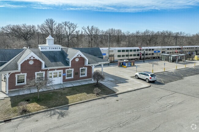 The Big Timer Station offers a large parking lot to keep your car for the day in Far West Elgin.