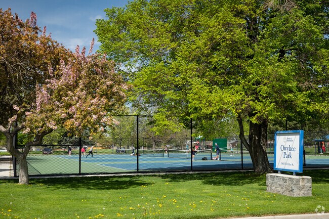 Owhyee tennis courts provide lasting hours of enjoyment for residents of Sunrise Rim.
