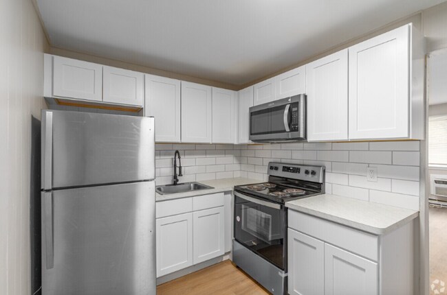 319 Columbia Ave unit 1BR, Stratford, NJ 08084 - photo 2