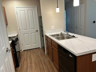 1125 Edwards Rd, Elsmere, KY 41018