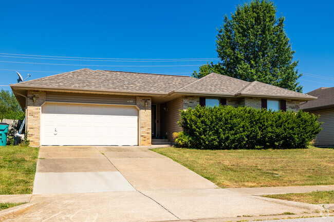 Newer ranch homes can be found in the western reaches of Bissett.