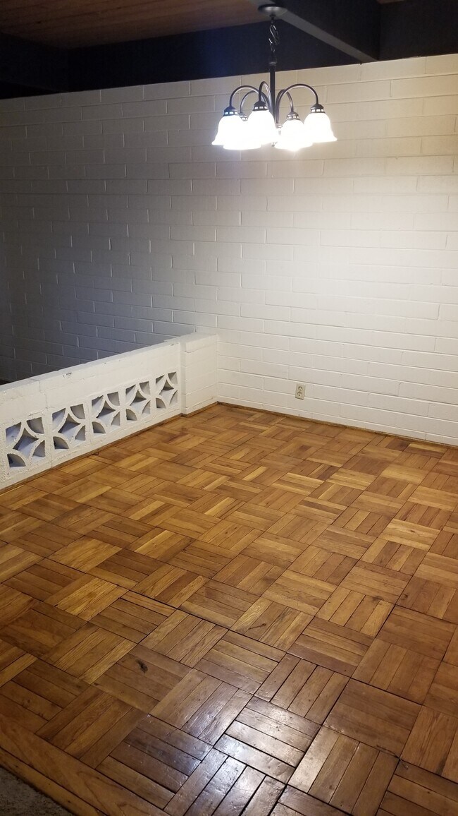 2772 University Ave unit 32, Morgantown, WV 26505 - photo 3