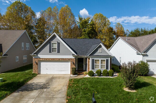 There are a good amount of ranch homes within the Windsor Estates neighborhood.