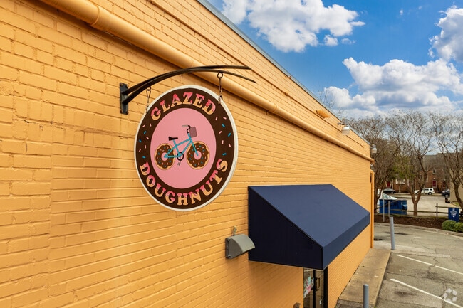 Start your morning with a freshly baked donut from Glazed Doughnuts in Downtown Olde Hampton.