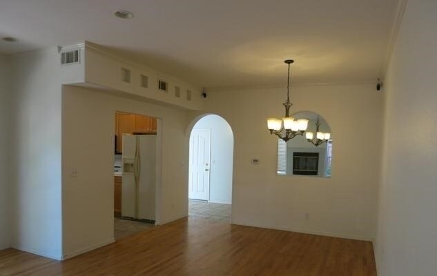 17726 Kinzie St, Northridge, CA 91325 - photo 4