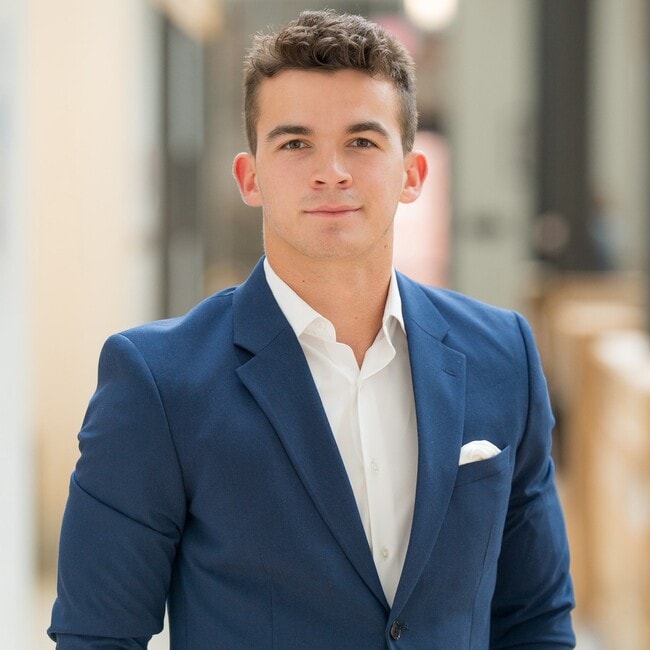 Agent Photo