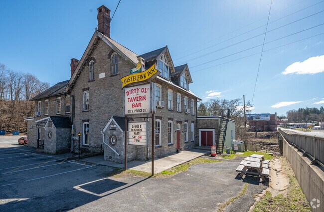 Dirty Ol’ Tavern in Southside Lancaster pours local beers on tap.