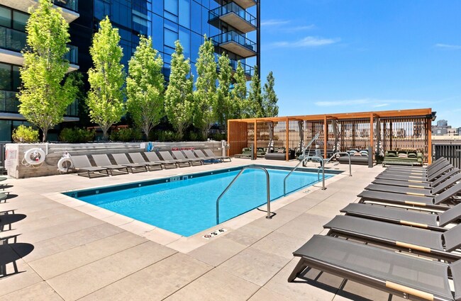 Promenade unit 811, Chicago, IL 60607 - photo 2