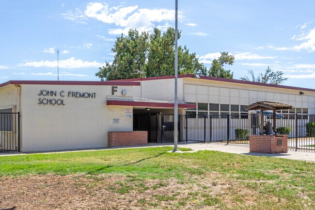 The entrance to Fremont Elementary School in Merced.