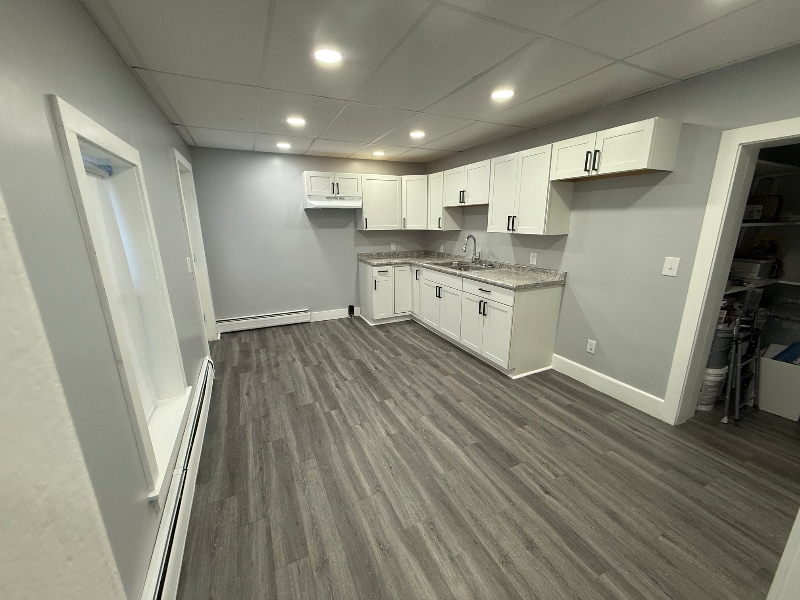 168 Elm St unit 1, Pittsfield, ME 04967 - photo 1