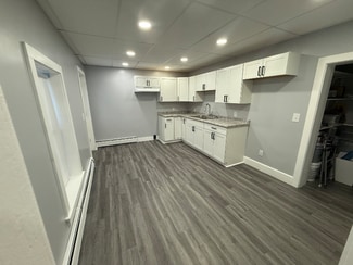 168 Elm St Unit 1, Pittsfield, ME 04967