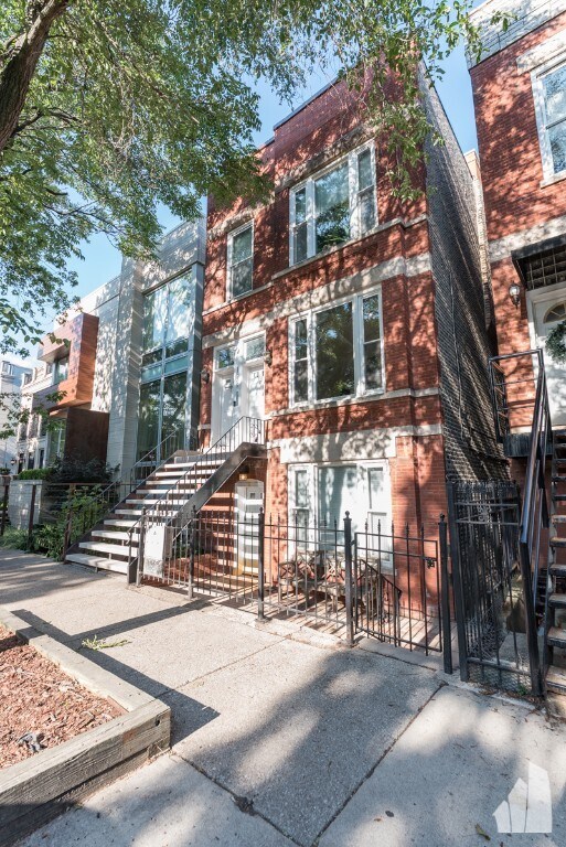 1835 N Winchester Ave Unit 1, Chicago, IL 60622