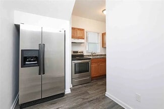 1123 24th St Unit 1, Des Moines, IA 50311