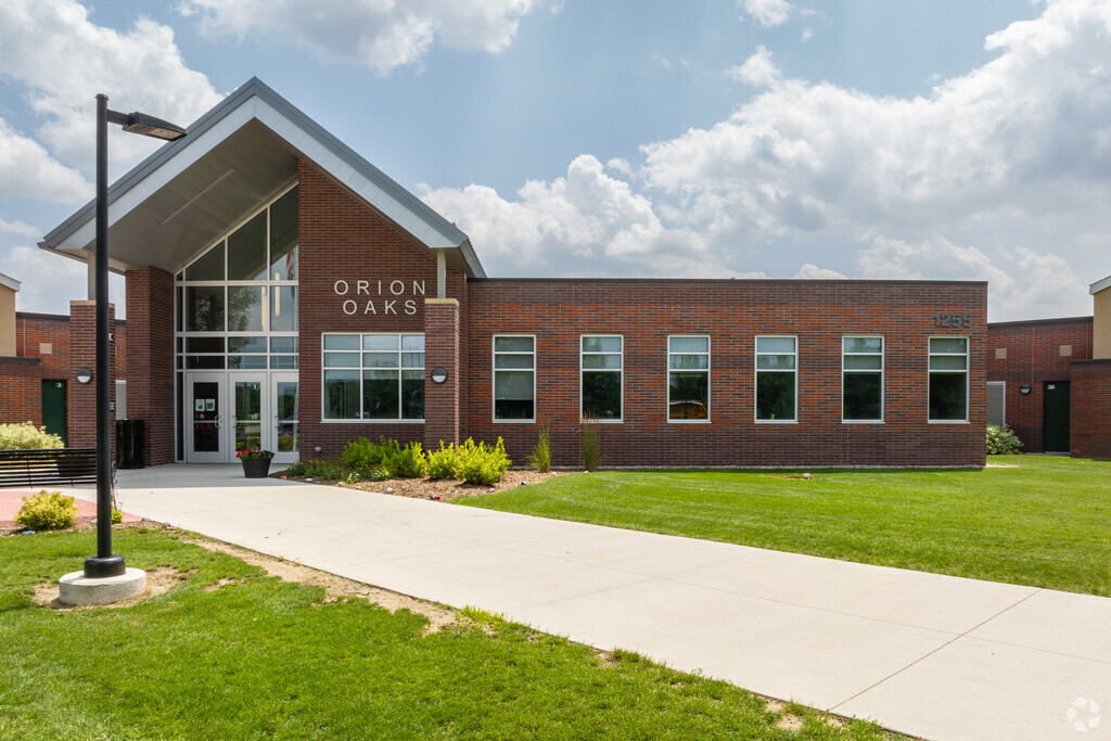 Orion Oaks Elementary School serves students grades PK - 5th in Lake Orion.