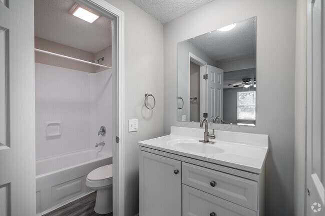 2BR - Full Bathroom 1