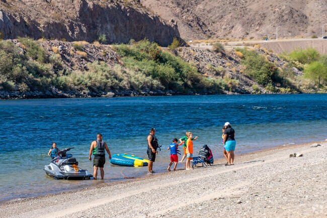 Family picnics and playful splashes at the Colorado River, Desert Foothills Estates.