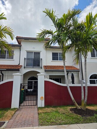 3540 NW 30th Place, Lauderdale Lakes, FL 33311