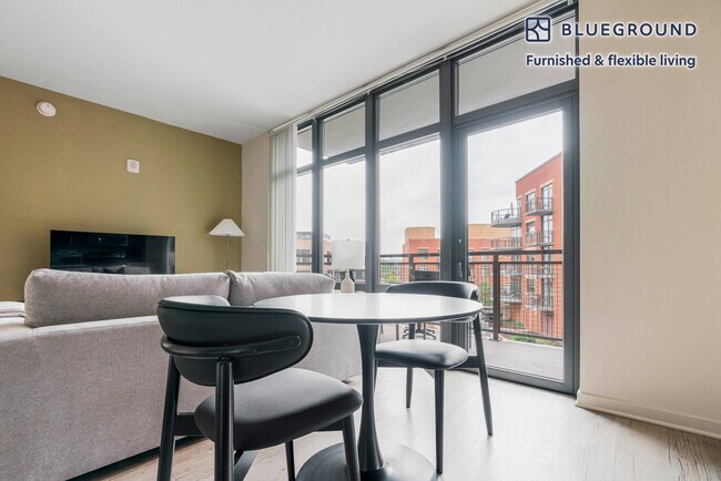 1128 N Irving St unit FL4-ID1188, Arlington, VA 22201 - photo 5