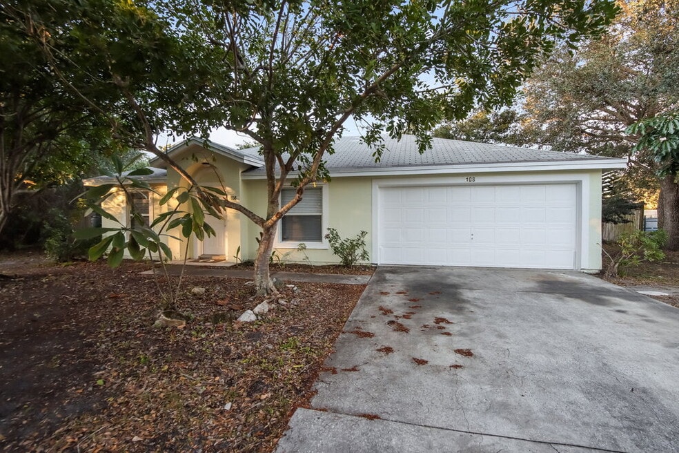 108 Osceola Ave, Sebastian, FL 32958 - photo 1