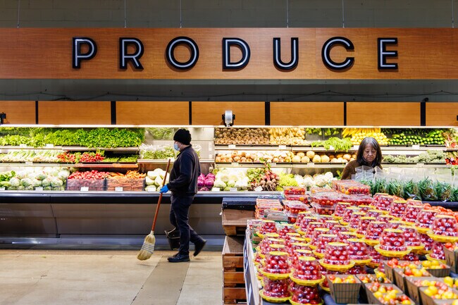 Town & Country Market is a local grocery chain that serves the Shoreline community.