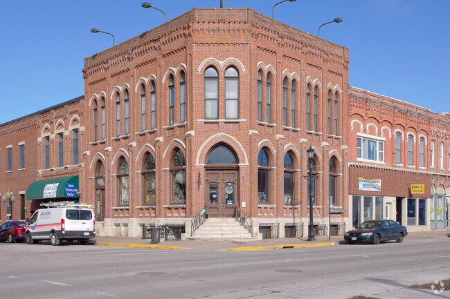 Many shops line the main street in Winona historic buildings corridor