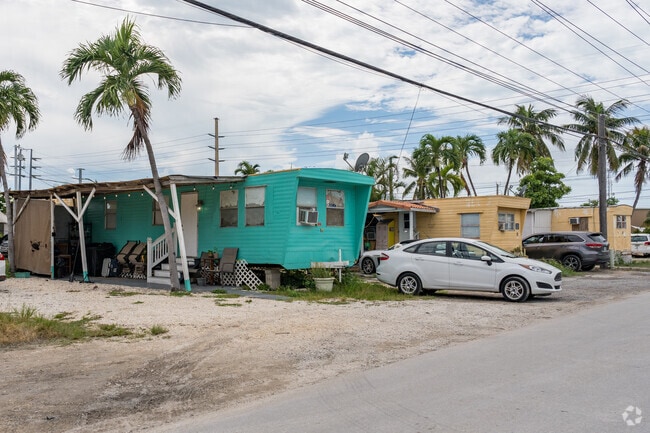 Communities of mobile homes are spotted throughout Stock Island.