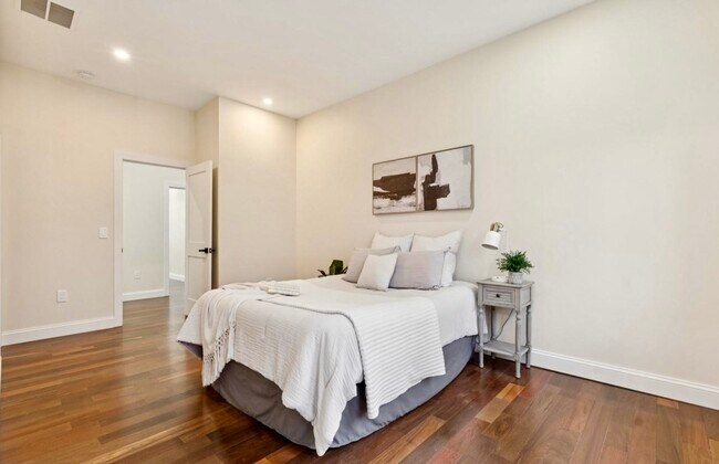 1906 Madison Ave, Baltimore, MD 21217 - photo 7