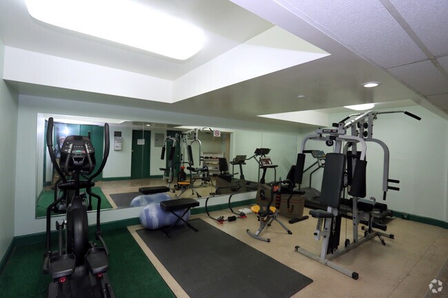 The Baltimorean Apartments, Baltimore, MD 21218 - photo 7