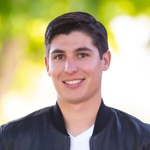 Agent Photo