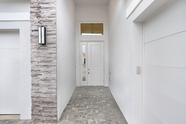 30000 Neroli St, Wesley Chapel, FL 33543 - photo 4