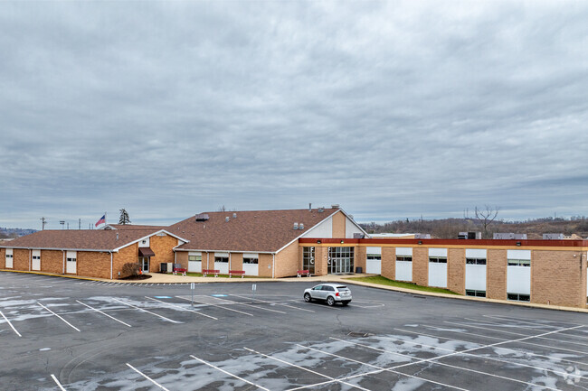 Central Christian Academy has 216 students with a student-teacher ratio of 12 to 1.
