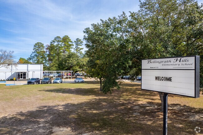 Bellingrath Hills Elementary School has an overall Niche Grade of B+.