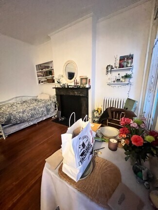 58 S Russell St Unit 2, Boston, MA 02114