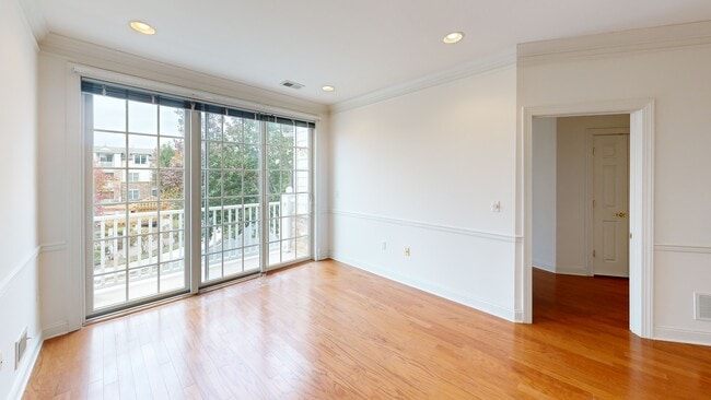 266 Victoria Dr unit B2, Bridgewater, NJ 08807 - photo 3